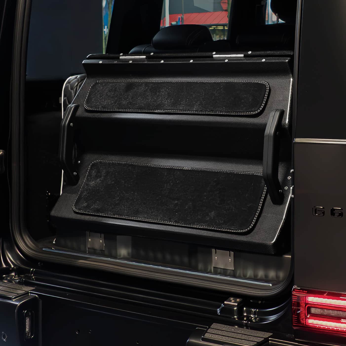 3D scan and CAD modelling used to engineer a vehicle-specific step frame